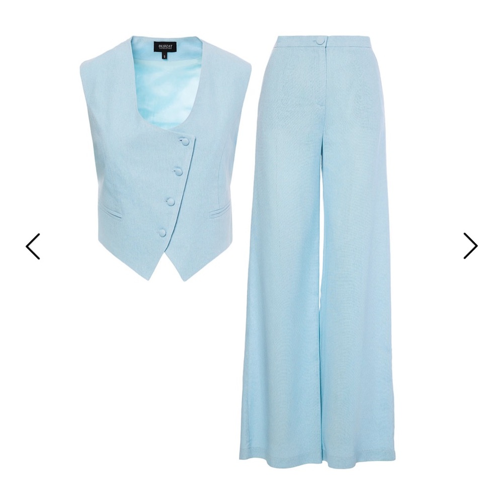 Wolf & Badger Bluzant Light Blue Women's 2 piece pant suit NEW Small